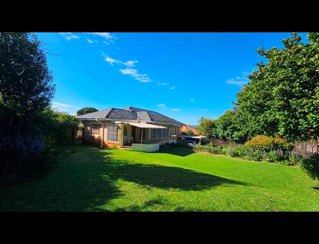 4 BEDROOM HOUSE FOR SALE IN CYRILDENE